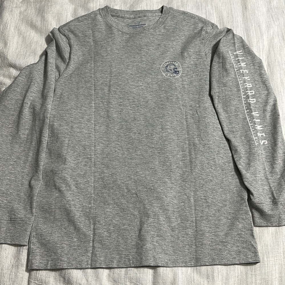 NWOT: Vineyard Vines Football Tee